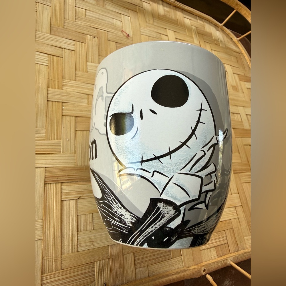 Jack Skellington Graphic Coffee Mug - Silver & Black
